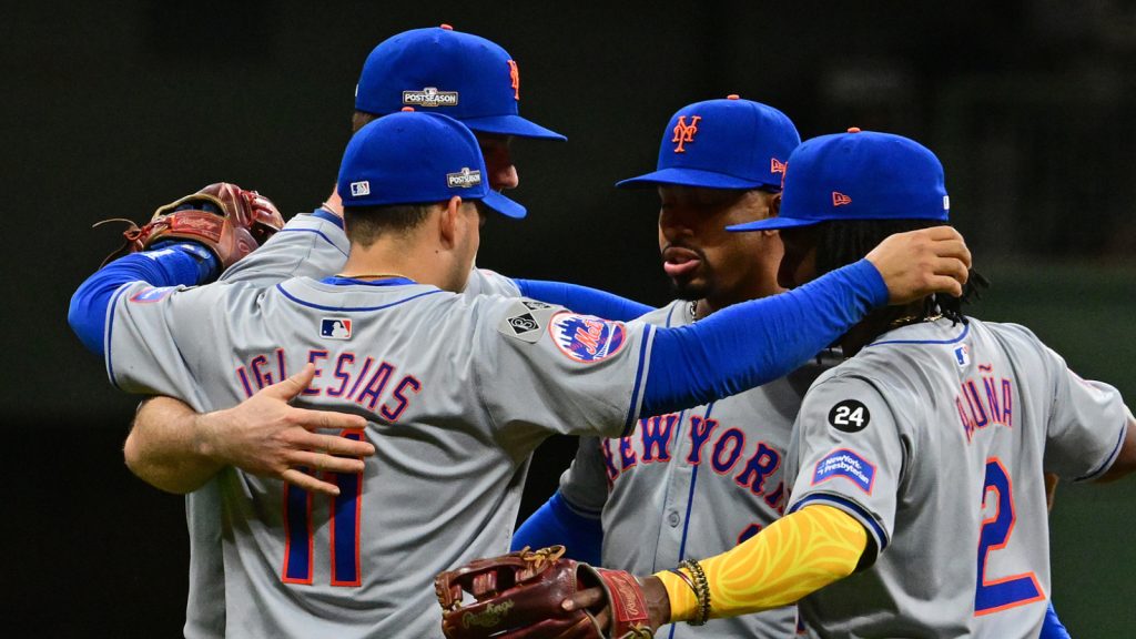 Fifth-inning scoring outburst lifts Mets in Sport 1
