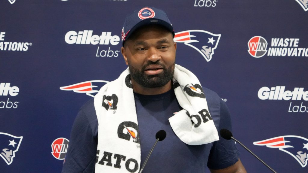 Insiders tackle job safety of Patriots HC Jerod Mayo Insiders tackle job safety of Patriots HC Jerod Mayo