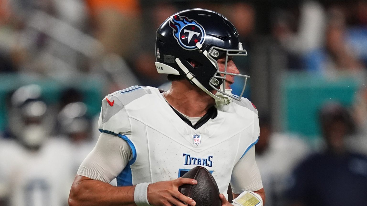 Titans flip to established backup with QB Will Levis dominated out