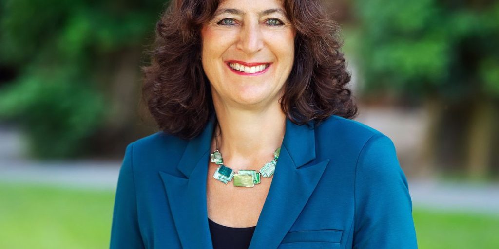 Main Educator Weighs in on College DEI Program Cuts