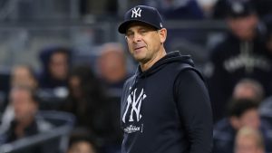 Yankees, Aaron Boone dealing with stress to money in with World Collection run