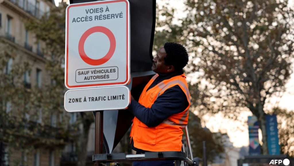 Paris banishes through-traffic from metropolis centre