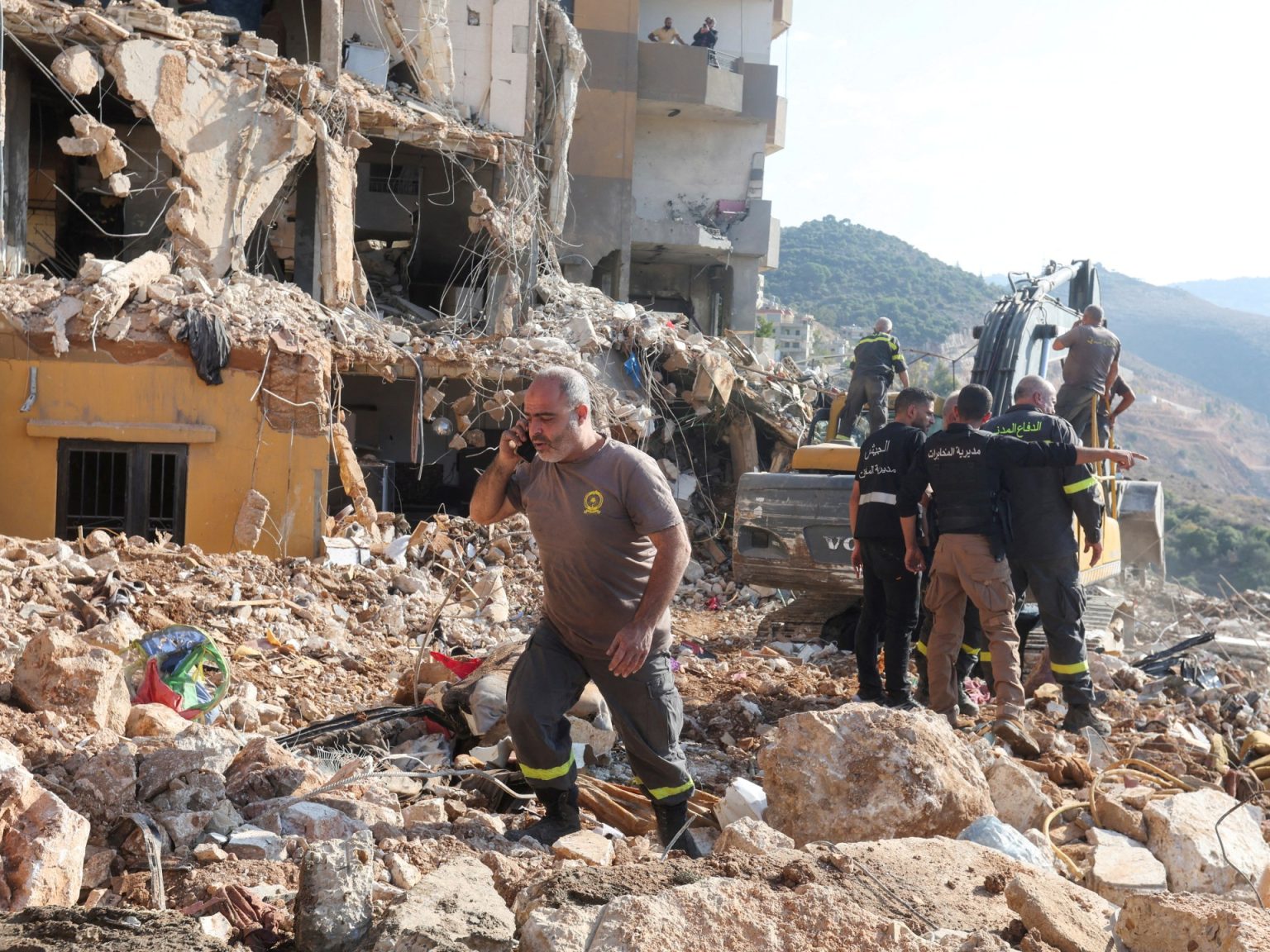 Hezbollah assault drones goal Tel Aviv military base as Israel kilos Lebanon | Israel assaults Lebanon Information Hezbollah assault drones goal Tel Aviv military base as Israel kilos Lebanon | Israel assaults Lebanon Information