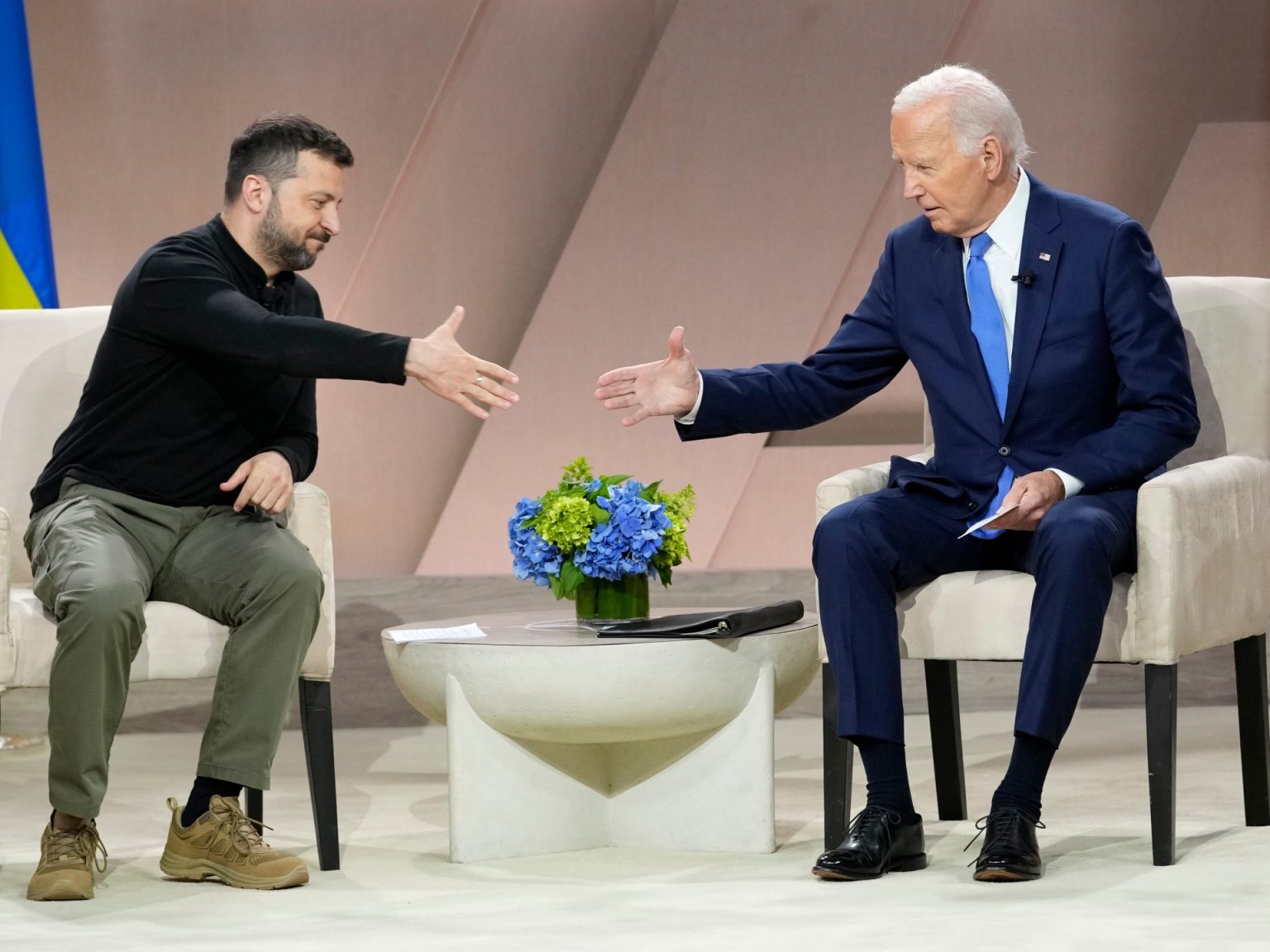 Biden to permit Ukraine to make use of US weapons inside Russia: Stories | Russia-Ukraine struggle Information Biden to permit Ukraine to make use of US weapons inside Russia: Stories | Russia-Ukraine struggle Information