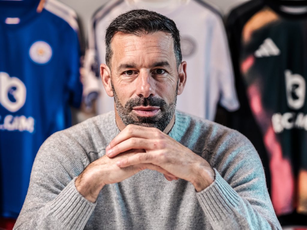 Leicester signal van Nistelrooy as supervisor after his spectacular Man Utd spell | Soccer Information