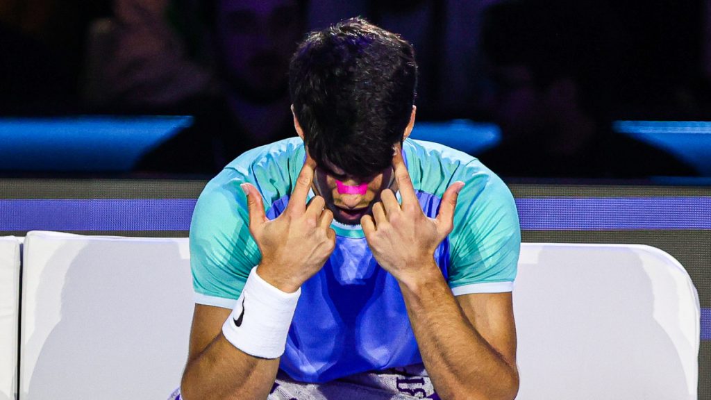 Carlos Alcaraz loses his cool, crashes out of ATP Finals Carlos Alcaraz loses his cool, crashes out of ATP Finals