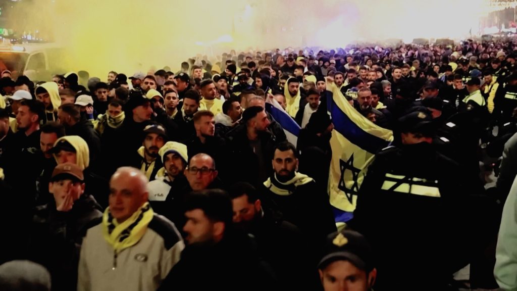 Media bias, inaccuracy and the violence in Amsterdam | TV Exhibits Media bias, inaccuracy and the violence in Amsterdam | TV Exhibits