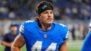 Lions LB to overlook the rest of season as a consequence of ACL tear