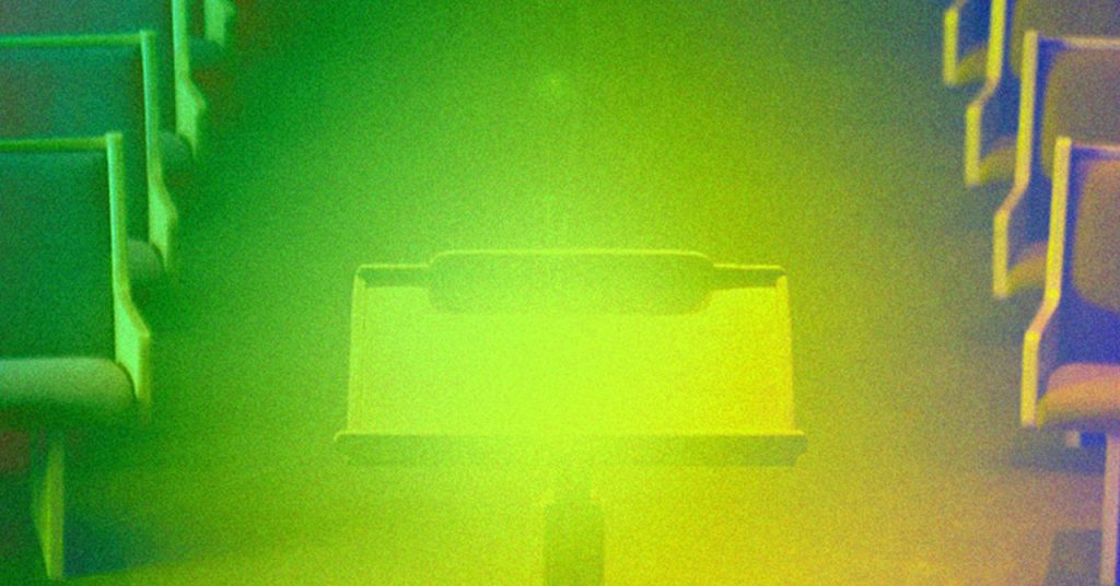 In Pews Throughout America, Evangelicals Are Advised That God Needs Donald Trump In Pews Throughout America, Evangelicals Are Advised That God Needs Donald Trump