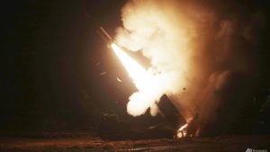Commentary: Biden makes an enormous gamble by permitting Ukraine to strike inside Russia with US missiles – however it might repay