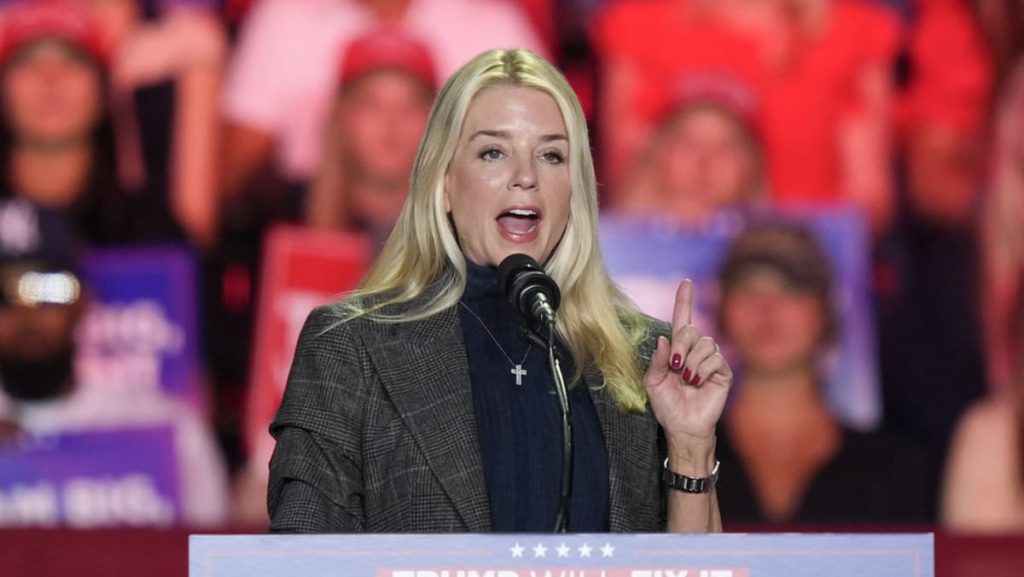 Trump picks Pam Bondi for US Legal professional Common after Gaetz withdraws