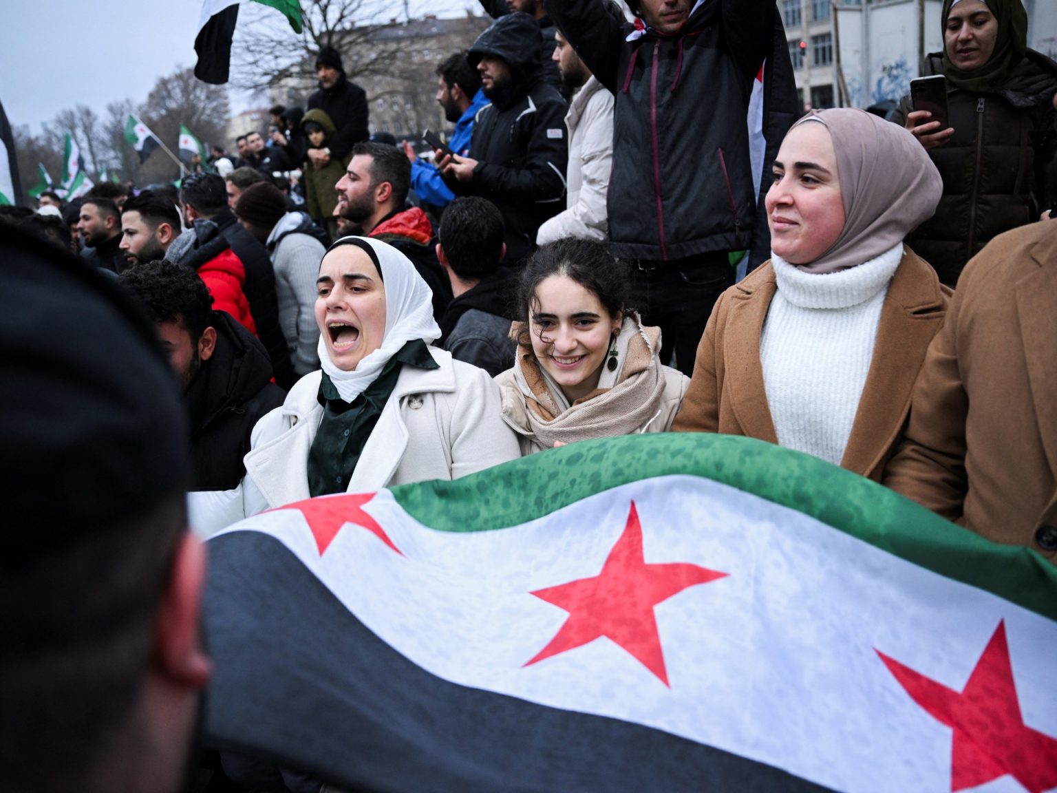 Why is Europe pausing Syrian asylum claims after al-Assad’s fall? | Information