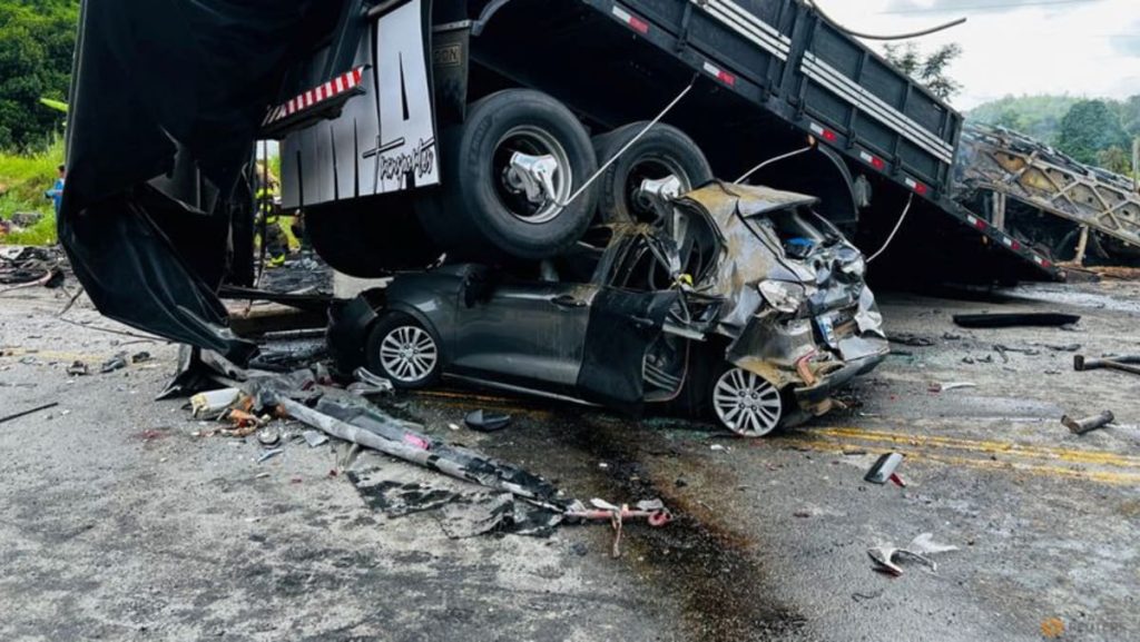 Not less than 38 die in bus accident in southeastern Brazil