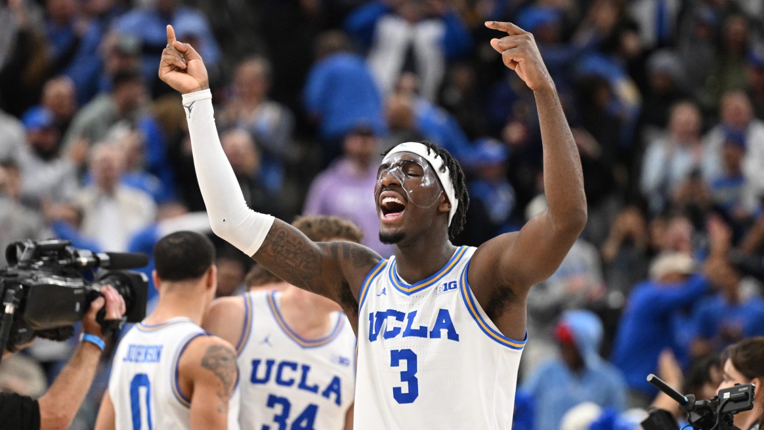 No. 22 UCLA’s robust capturing results in upset of No. 14 Gonzaga No. 22 UCLA’s robust capturing results in upset of No. 14 Gonzaga