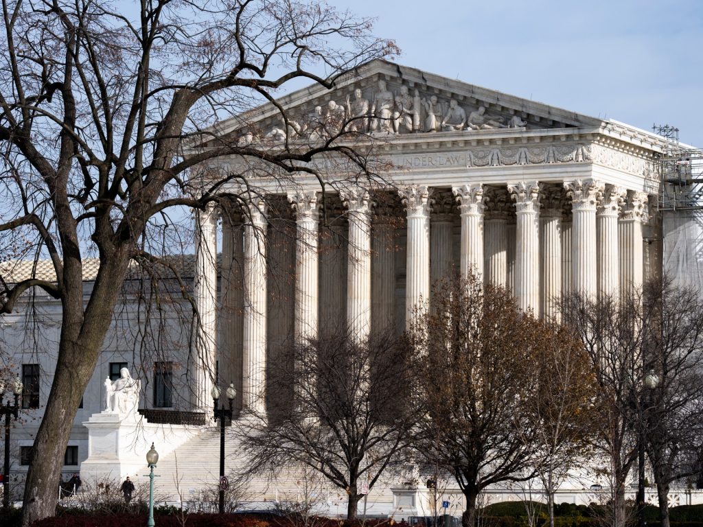 ‘An moral disaster of its personal making’: Democrats blast Supreme Court docket ethics | Courts Information ‘An moral disaster of its personal making’: Democrats blast Supreme Court docket ethics | Courts Information