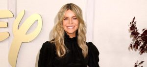 Kaitlin Olson Exhibits Assist For ‘Form’ and ‘Beautiful’ Blake Full of life