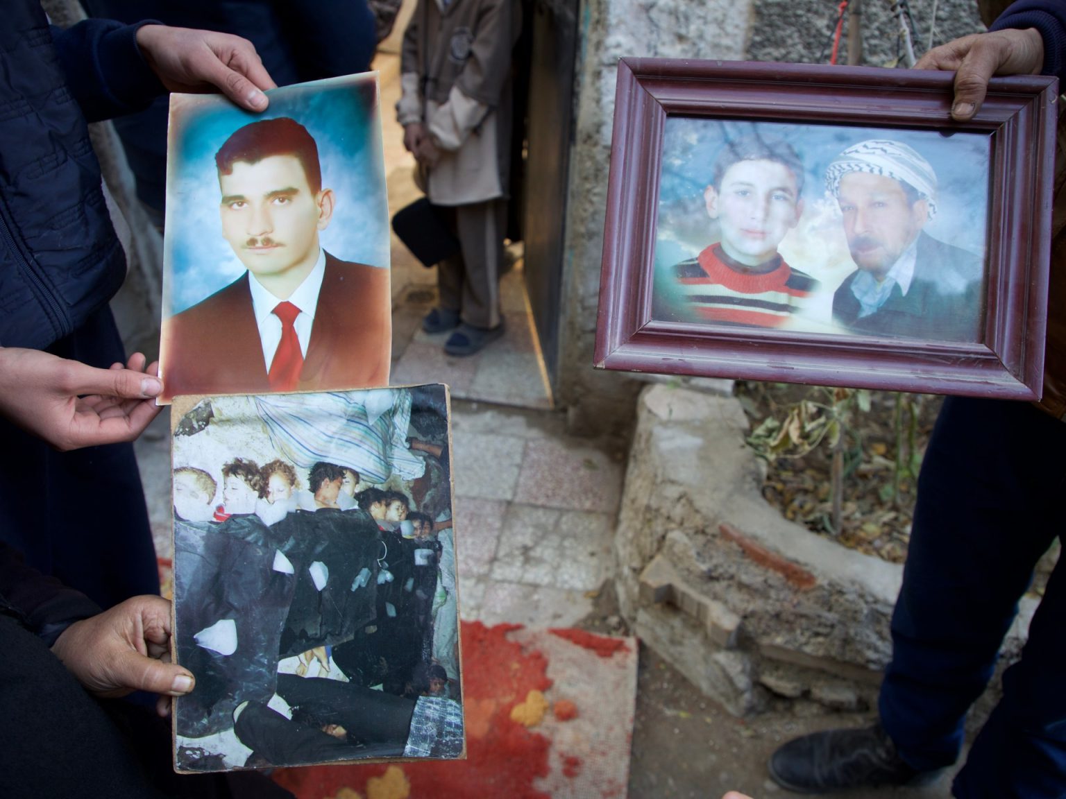 ‘Dying was all over the place’: Syria’s chemical weapon victims share their trauma | Syria’s Struggle Information