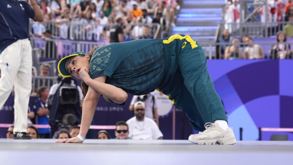 Comic cancels Raygun musical about Australian breakdancer after authorized risk