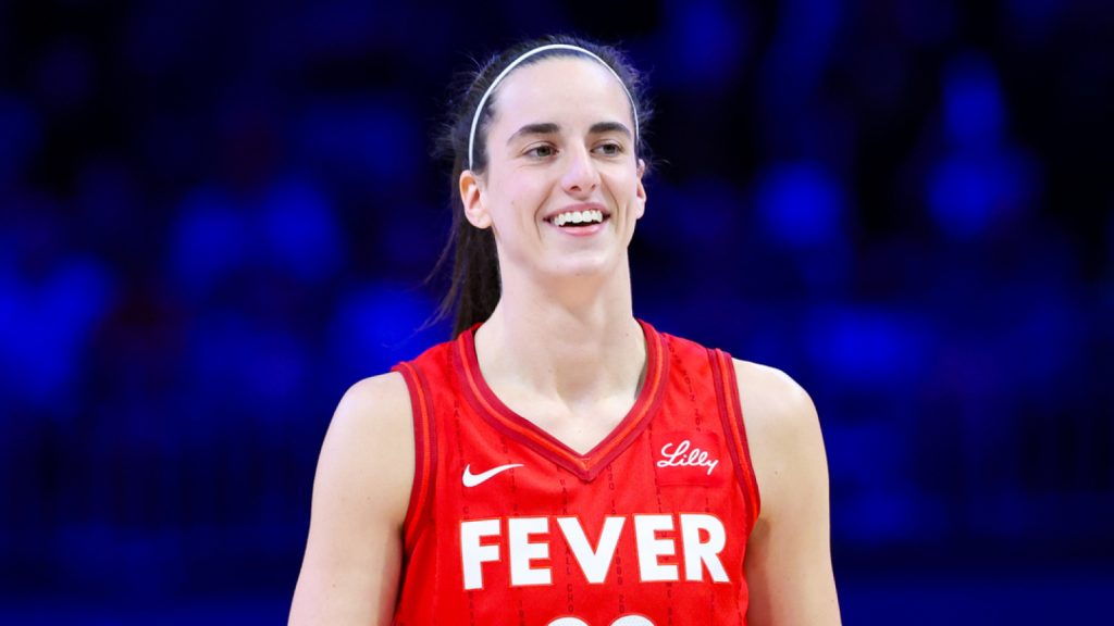 Caitlin Clark honor is sensible after historic collegiate profession