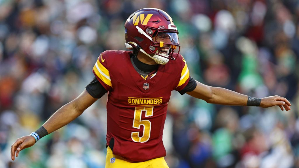 Commanders overcome 5 turnovers, rally to stun Eagles