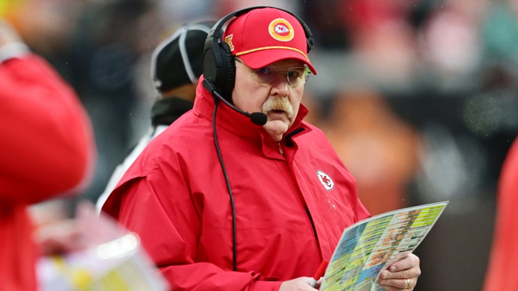 Andy Reid left in shock by Patrick Mahomes Andy Reid left in shock by Patrick Mahomes