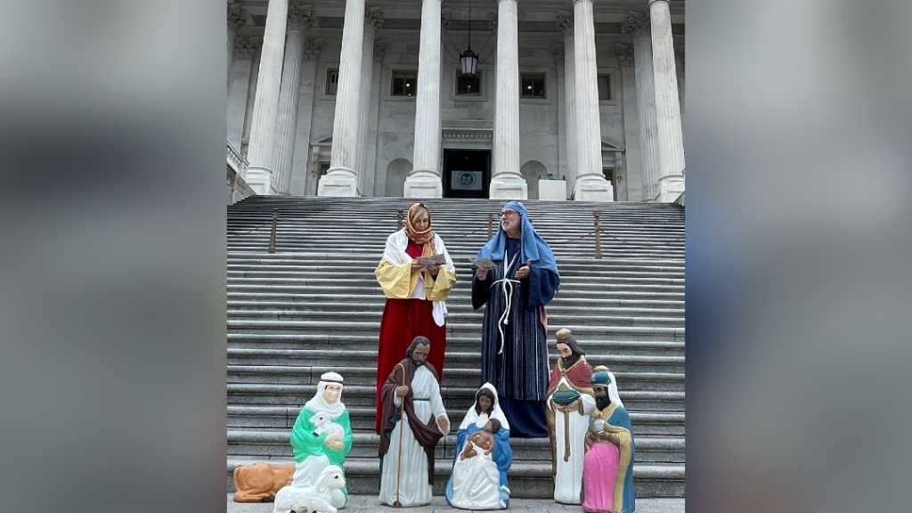 Nativity Scene Debuts at U.S. Capitol with Prayer, Carols, and the Biblical Christmas Story Due to Brave Christian Group | The Gateway Pundit Nativity Scene Debuts at U.S. Capitol with Prayer, Carols, and the Biblical Christmas Story Due to Brave Christian Group | The Gateway Pundit