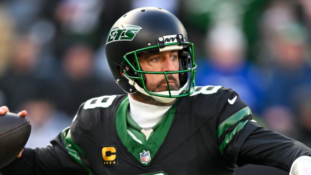 Jets affirm Aaron Rodgers resolution for Dolphins recreation