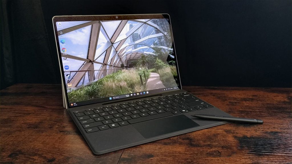 Why I like to recommend this Home windows pill for work journey over the iPad and Lenovo Yoga