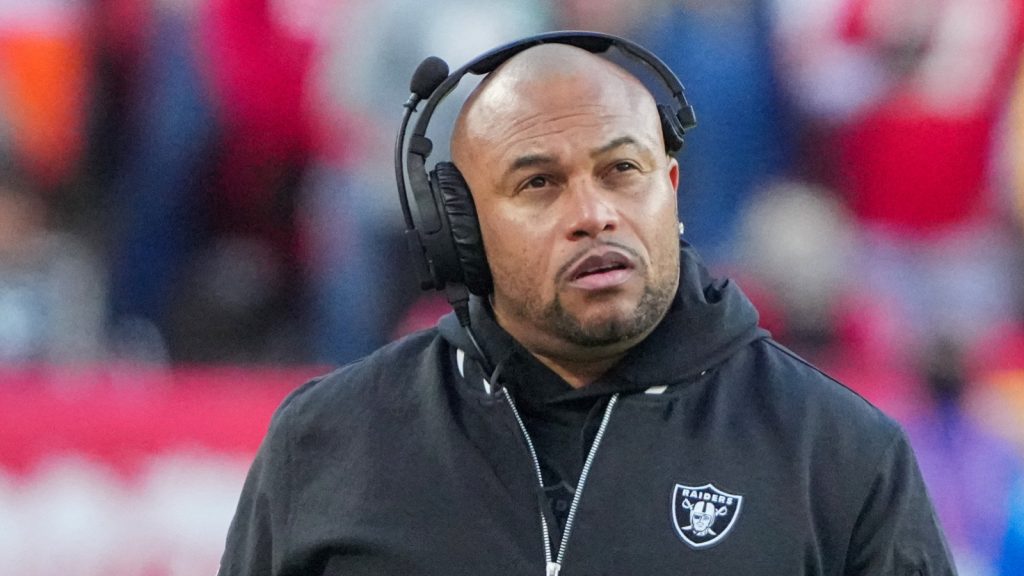 Are the Raiders getting ready to fireside Pierce as head coach?