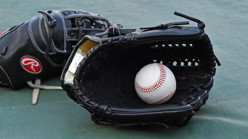 Shinnosuke Ogasawara formally posted for MLB golf equipment Shinnosuke Ogasawara formally posted for MLB golf equipment