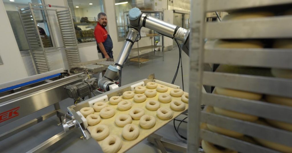 ‘Demoralizing’ — on Boichik Bagels’ effort to kill a pure fuel tax ‘Demoralizing’ — on Boichik Bagels’ effort to kill a pure fuel tax