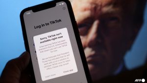 TikTok stops working for US customers as Trump mulls 90-day reprieve