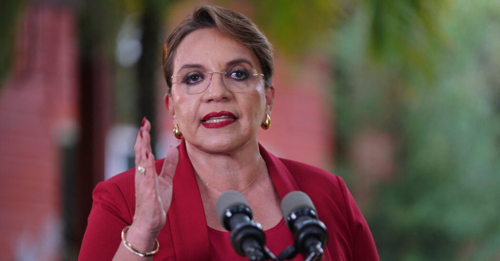 Honduran Chief Threatens to Push U.S. Navy Out of Base if Trump Orders Mass Deportations