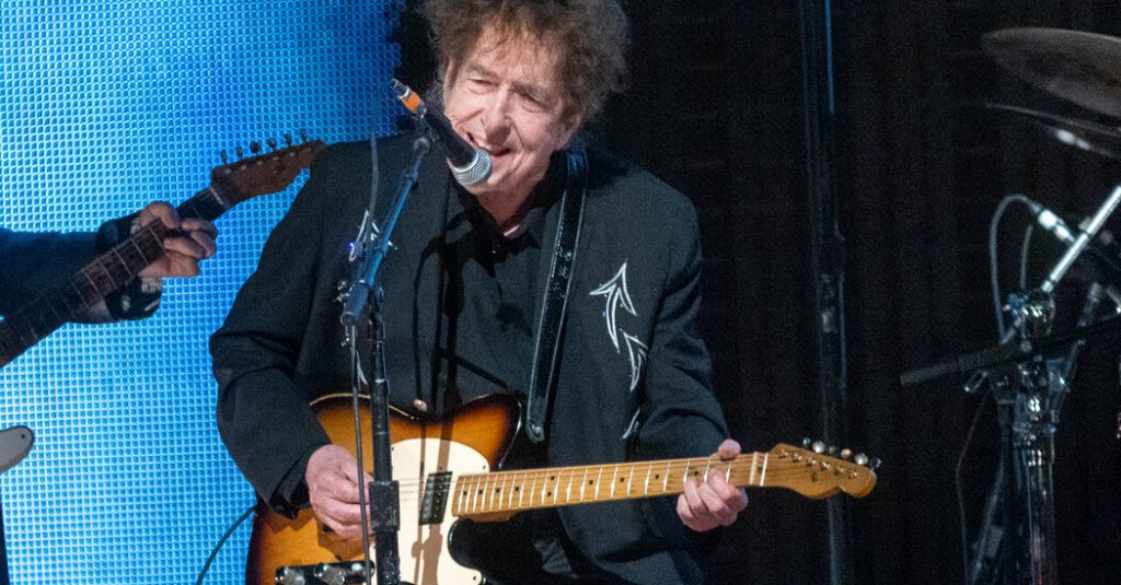 Bob Dylan Joins TikTok in What Might Be Its Last Days Bob Dylan Joins TikTok in What Might Be Its Last Days