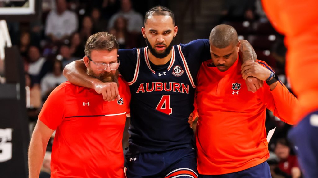 No. 2 Auburn keep away from upset however lose star participant vs. South Carolina