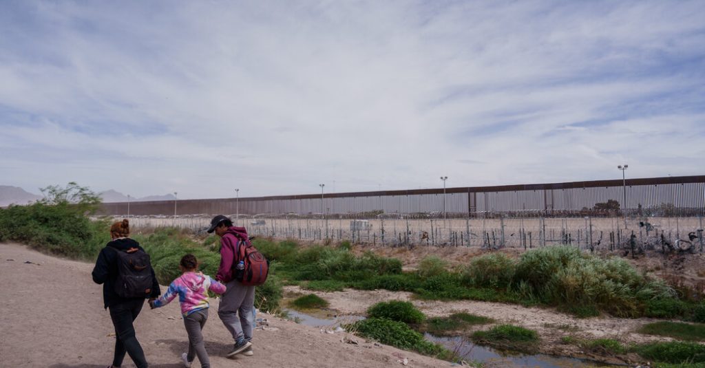 Trump Strikes to Finish Entry Program for Migrants From 4 Nations Trump Strikes to Finish Entry Program for Migrants From 4 Nations