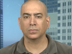 Switzerland releases, deports Palestinian American journalist Ali Abunimah | Freedom of the Press Information