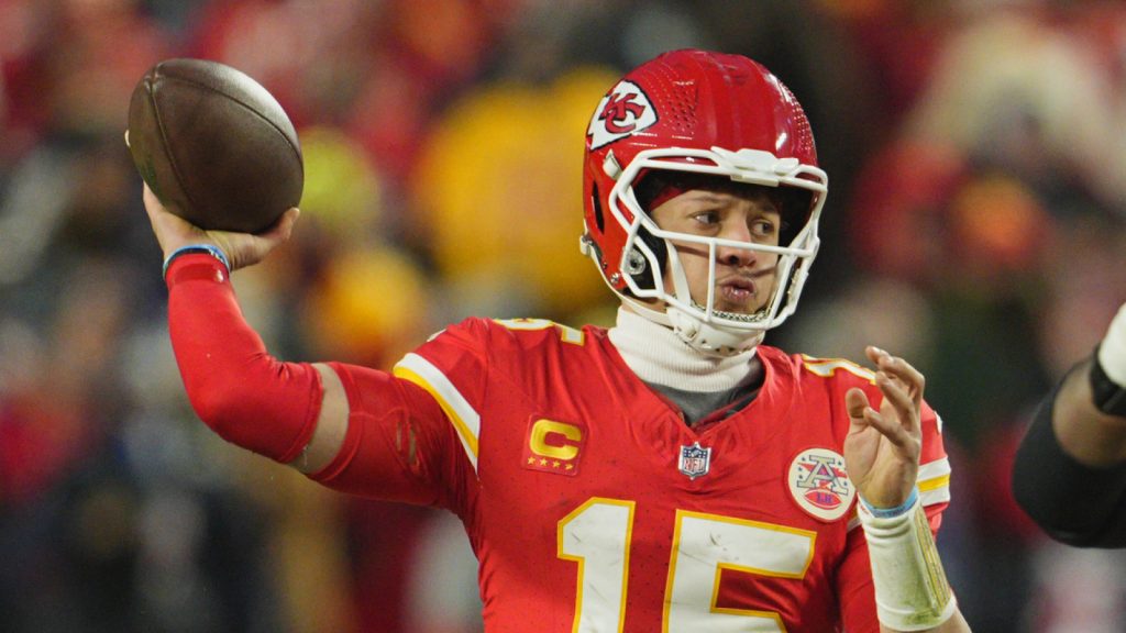 Former head of NFL officiating defends penalties in Chiefs win