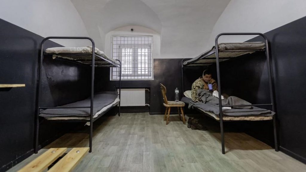 Seoul confirms Ukraine captured 2 North Korean troopers