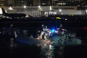 Breaking: Trump Posts Reality on Reagan Airport Mid-Air Collision: “…It’s a CLEAR NIGHT, the lights on the airplane had been blazing, why didn’t the helicopter go up or down, or flip…” | The Gateway Pundit