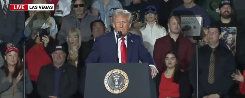 President Trump Takes the Stage at Las Vegas Rally – “America’s Decline is Over” (VIDEO) | The Gateway Pundit President Trump Takes the Stage at Las Vegas Rally – “America’s Decline is Over” (VIDEO) | The Gateway Pundit