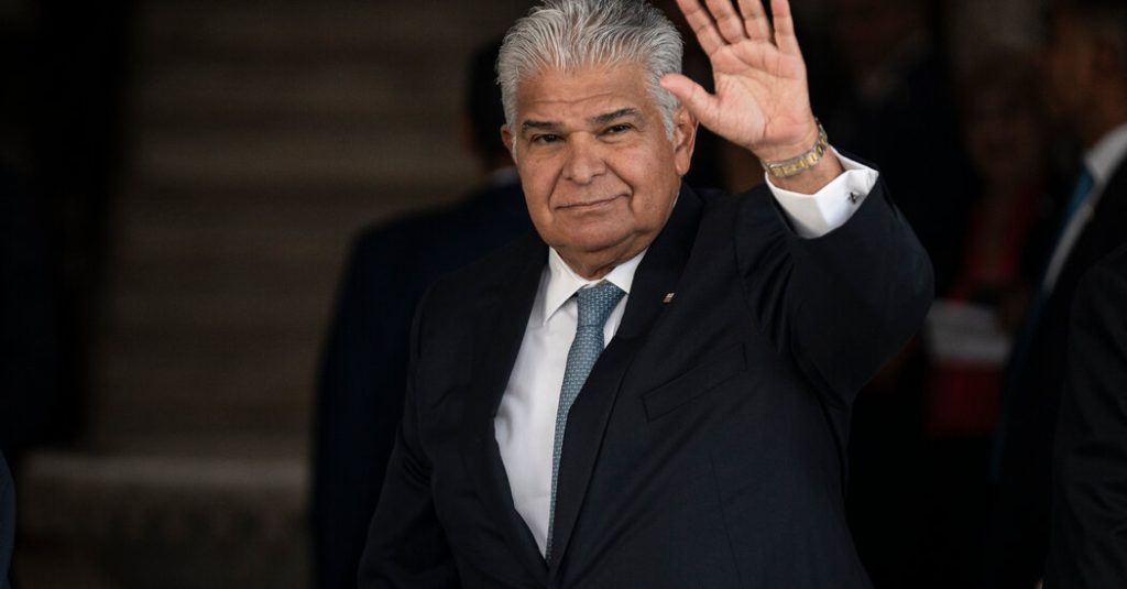 U.S. Deports Migrants From Asia to Panama U.S. Deports Migrants From Asia to Panama