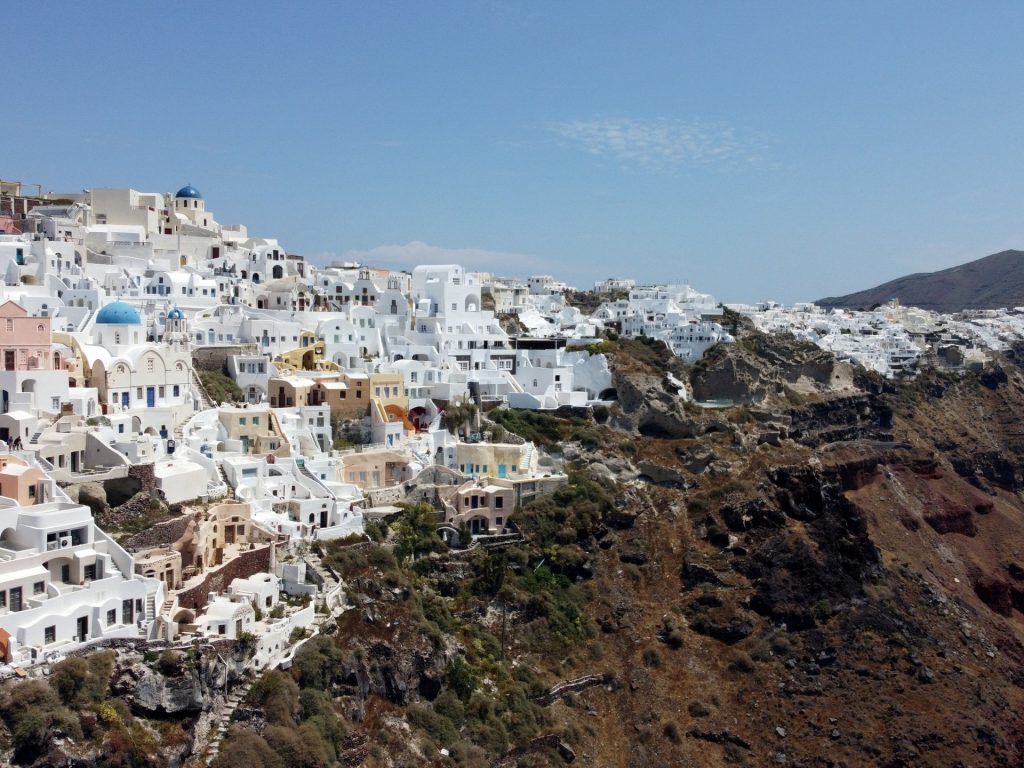 Greece’s ‘Instagram island’ of Santorini rattled by 200 earthquakes | Earthquakes Information