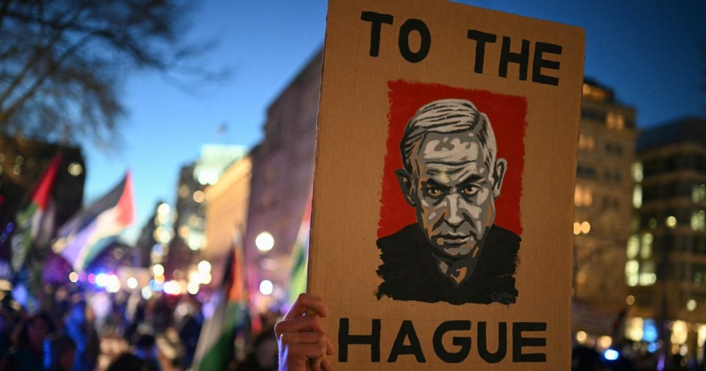 As Trump meets Netanyahu, protesters chant: ‘Palestine shouldn’t be on the market’ | Israel-Palestine battle Information