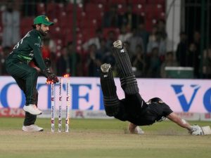 Champions Trophy: Pakistan lose to New Zealand in warm-up sequence decider | Cricket Information