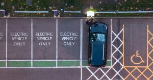 Federal EV Charger Freeze Sows Chaos, however Chargers Are Nonetheless Getting Constructed
