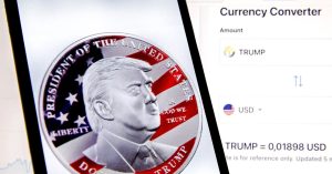Early Buyers in Donald Trump’s Memecoin Might Have Been Tipped Off, Specialists Declare