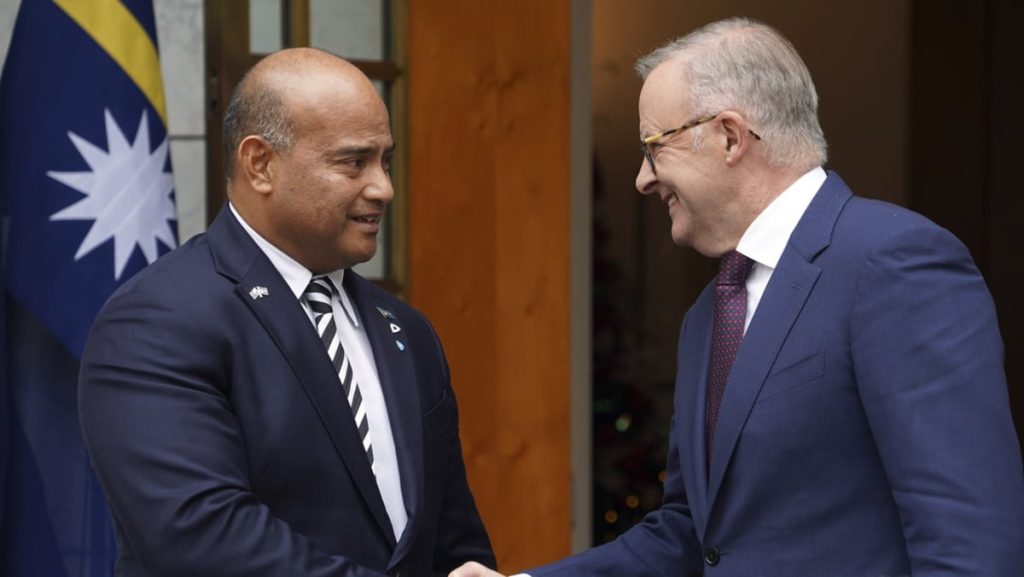 Rights teams slam Australian plan to switch criminals to Nauru Rights teams slam Australian plan to switch criminals to Nauru