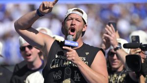 Dodgers bolster pitching employees after reuniting with acquainted face