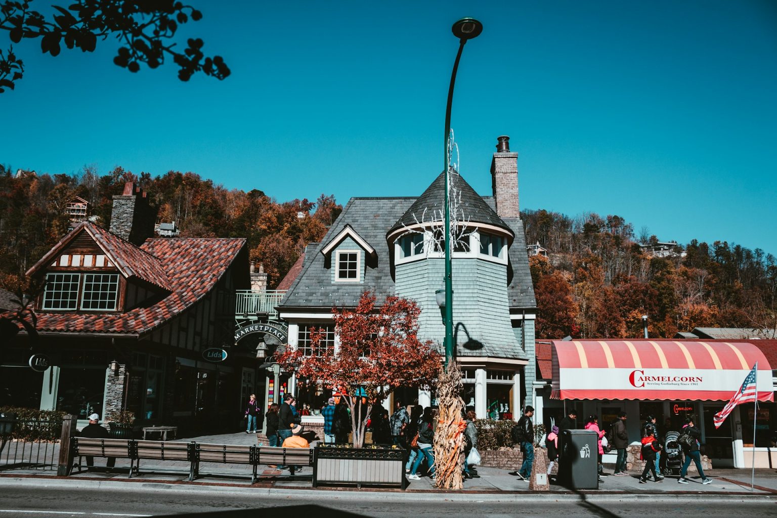 High Issues to Do in Gatlinburg, TN for {Couples} on a Romantic Getaway